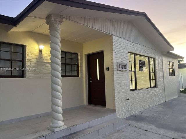 11970 SW 174th St, Miami, FL 33177