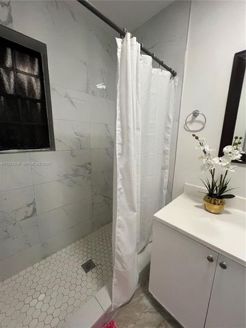 11970 SW 174th St, Miami, FL 33177