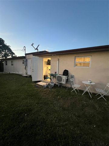 11970 SW 174th St, Miami, FL 33177