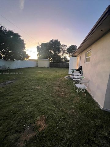 11970 SW 174th St, Miami, FL 33177