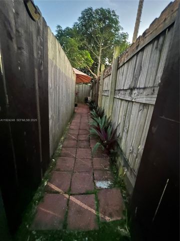 11970 SW 174th St, Miami, FL 33177