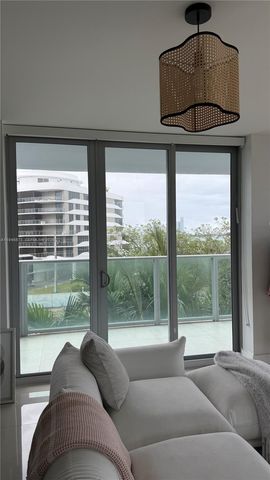 1133 102nd St 503, Bay Harbor Islands, FL 33154