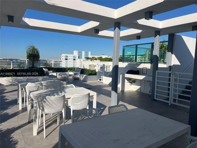 1133 102nd St 503, Bay Harbor Islands, FL 33154