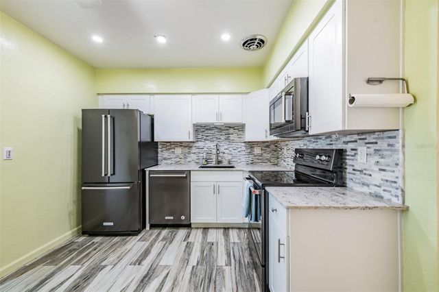 2208 COIT ROAD, Clearwater, FL 33764