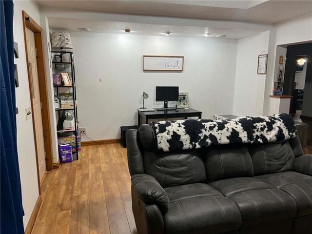 104 S 4th Street, Garden City, MO 64747