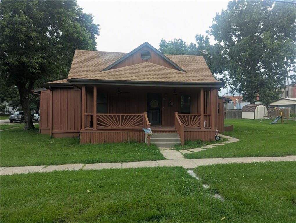 104 S 4th Street, Garden City, MO 64747