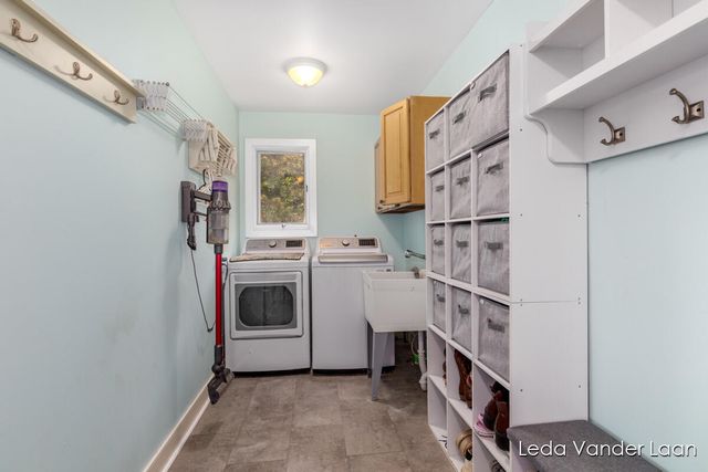 7250 Loma Linda Drive, Rockford, MI 49341