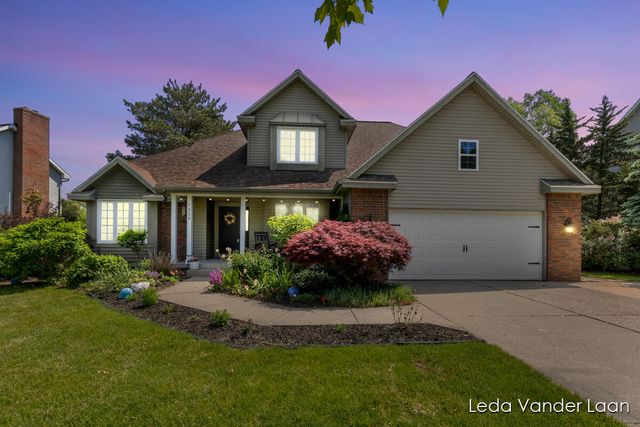 7250 Loma Linda Drive, Rockford, MI 49341