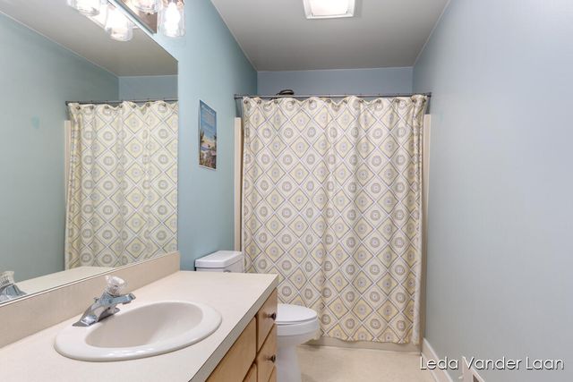 7250 Loma Linda Drive, Rockford, MI 49341