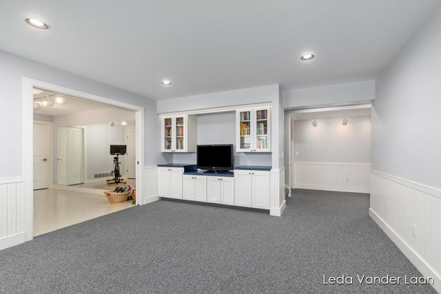 7250 Loma Linda Drive, Rockford, MI 49341