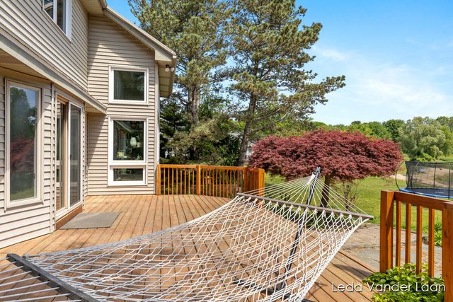 7250 Loma Linda Drive, Rockford, MI 49341