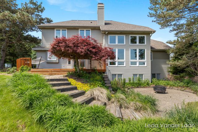 7250 Loma Linda Drive, Rockford, MI 49341