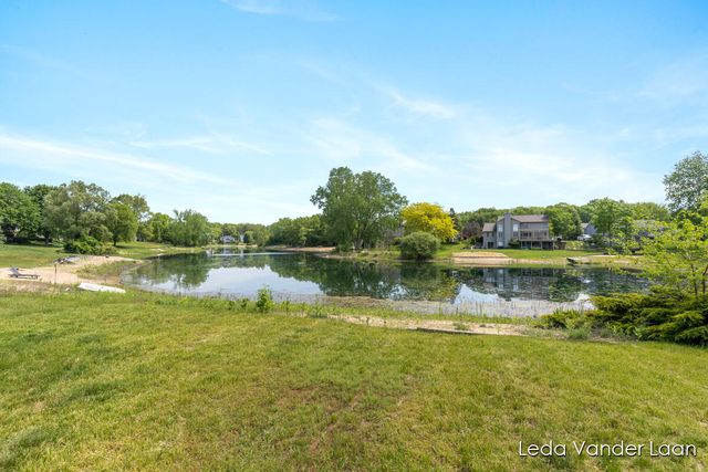 7250 Loma Linda Drive, Rockford, MI 49341