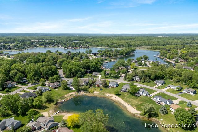 7250 Loma Linda Drive, Rockford, MI 49341