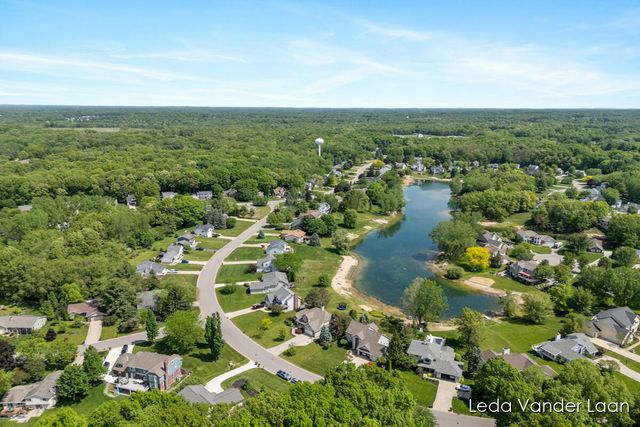 7250 Loma Linda Drive, Rockford, MI 49341