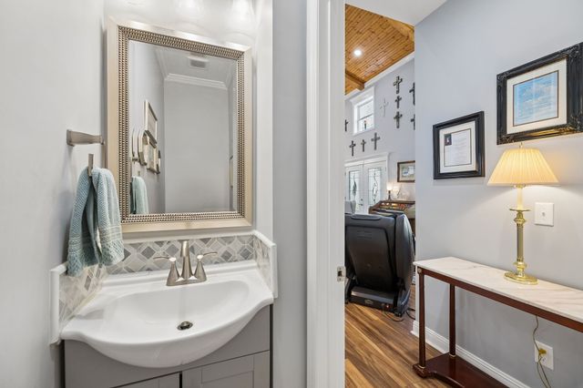 6322 Jim Cummings Hwy, Bradyville, TN 37026
