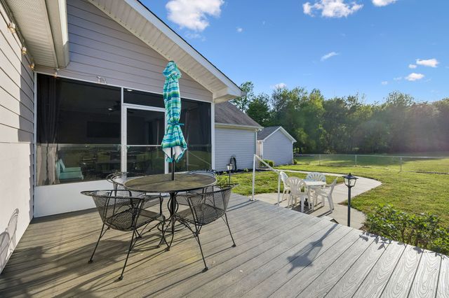 6322 Jim Cummings Hwy, Bradyville, TN 37026