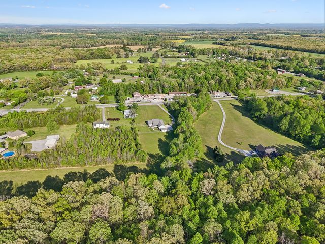 6322 Jim Cummings Hwy, Bradyville, TN 37026