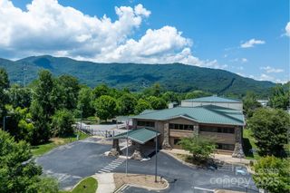 172 Riverbend Street Lease, Waynesville, NC 28786