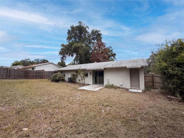 976 LISKEARD AVENUE, Orange City, FL 32763