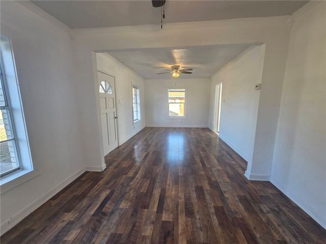 709 E Caesar Ave, Kingsville, TX 78363