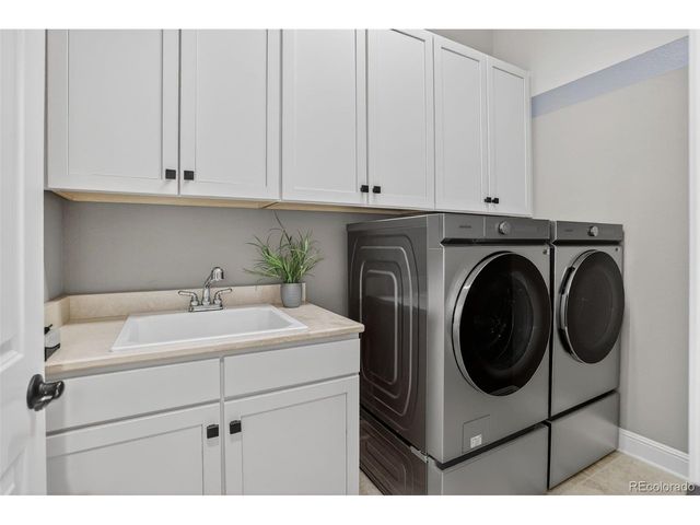 8363 S Winnipeg Ct, Aurora, CO 80016