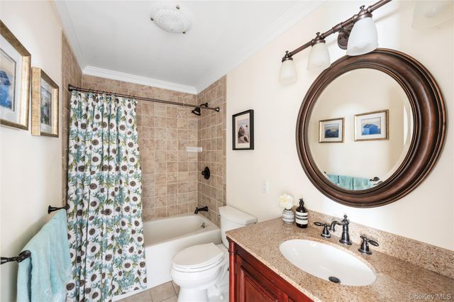 180 S Fairview Avenue, Montauk, NY 11954