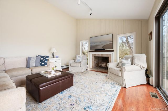 180 S Fairview Avenue, Montauk, NY 11954