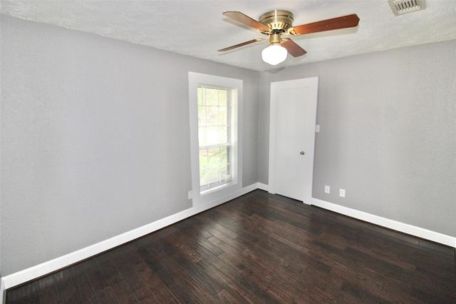 16710 Cobble Ridge Drive, Sugar Land, TX 77498