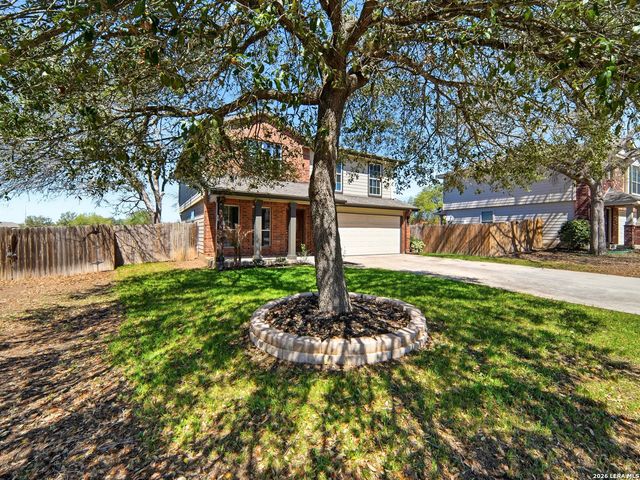 8903 Scarlet Crk, Universal City, TX 78148