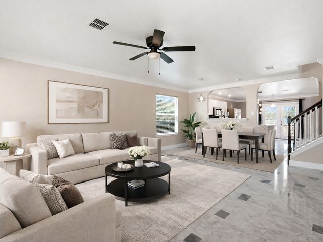 8903 Scarlet Crk, Universal City, TX 78148