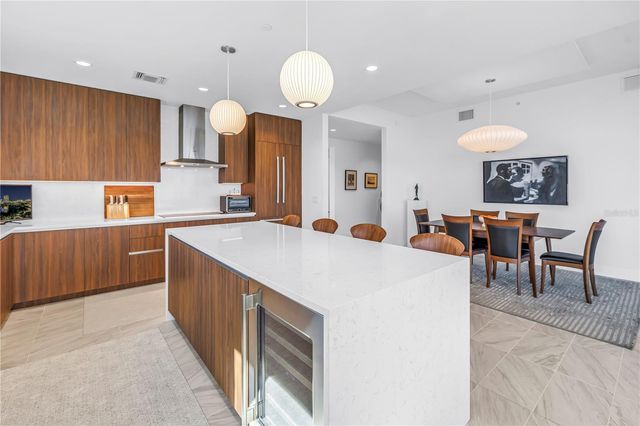 777 3RD AVENUE N 1205, St Petersburg, FL 33701