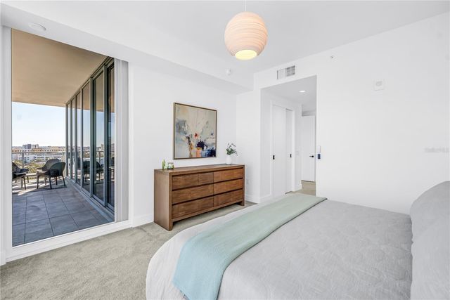 777 3RD AVENUE N 1205, St Petersburg, FL 33701