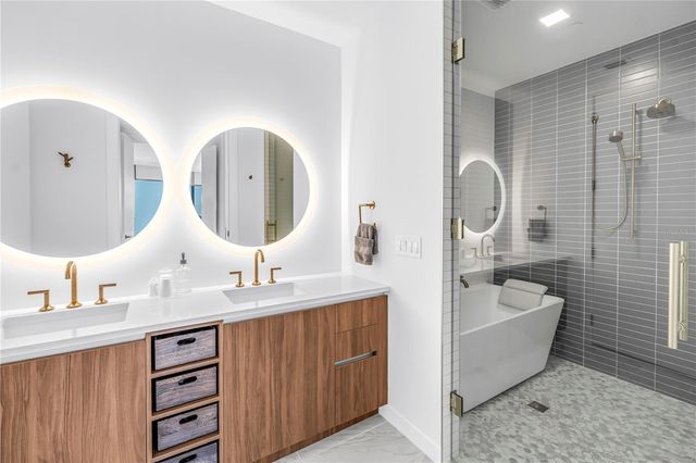 777 3RD AVENUE N 1205, St Petersburg, FL 33701