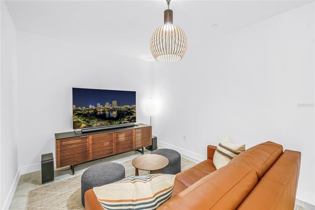 777 3RD AVENUE N 1205, St Petersburg, FL 33701