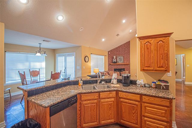 264 Westridge Park, Livingston, TX 77351