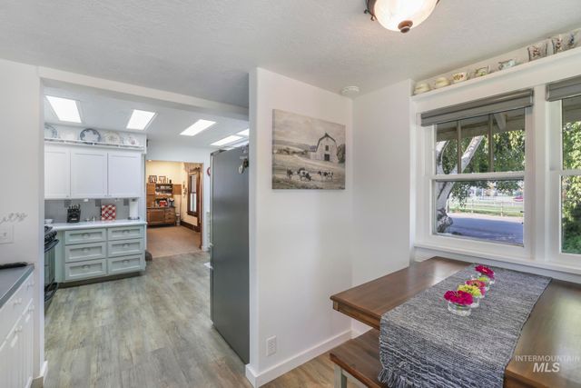 916 Hankins Rd N, Twin Falls, ID 83301