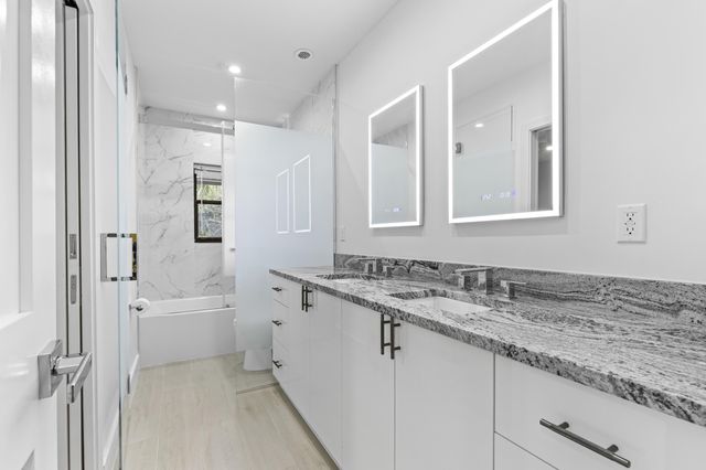 11311 POND VIEW Drive C203, Wellington, FL 33414