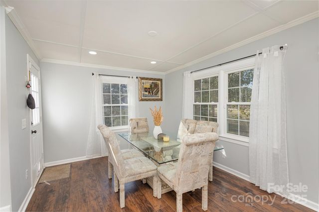 1201 Edgefield Avenue, Gastonia, NC 28052