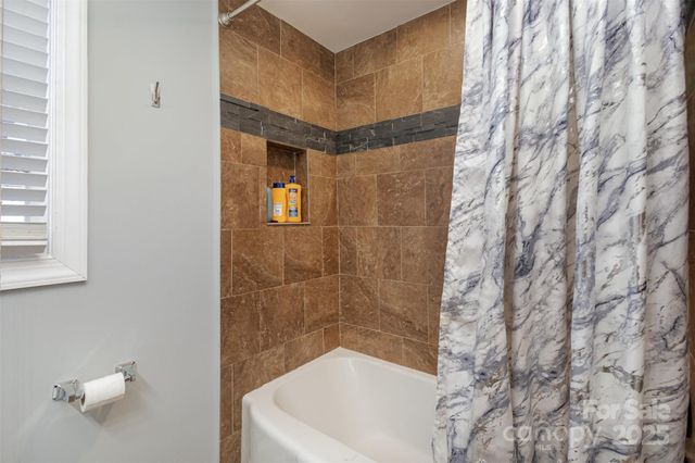 1201 Edgefield Avenue, Gastonia, NC 28052