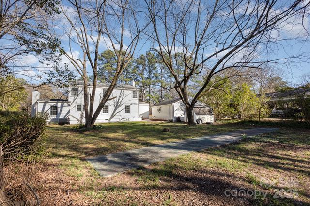 1201 Edgefield Avenue, Gastonia, NC 28052