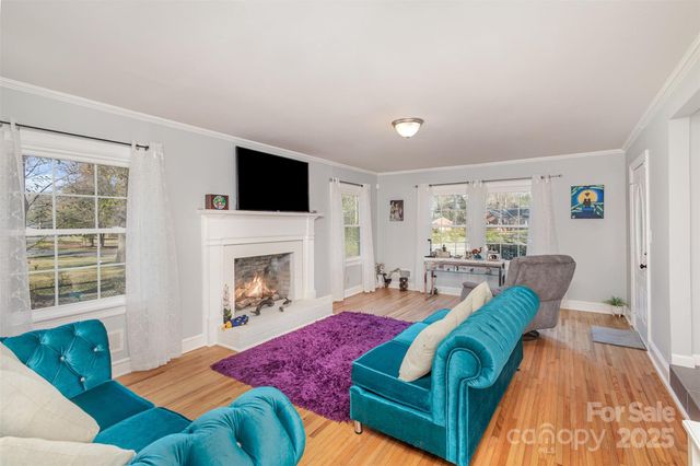1201 Edgefield Avenue, Gastonia, NC 28052