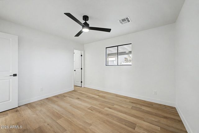 3005 S EDWARD Drive, Tempe, AZ 85282