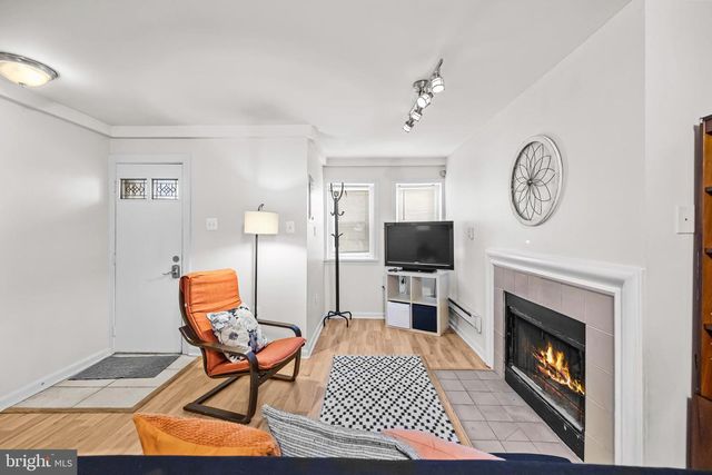 661 F ST NE, Washington, DC 20002