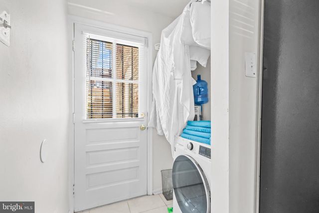 661 F ST NE, Washington, DC 20002