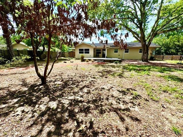 6741 SADLER ROAD, Mount Dora, FL 32757