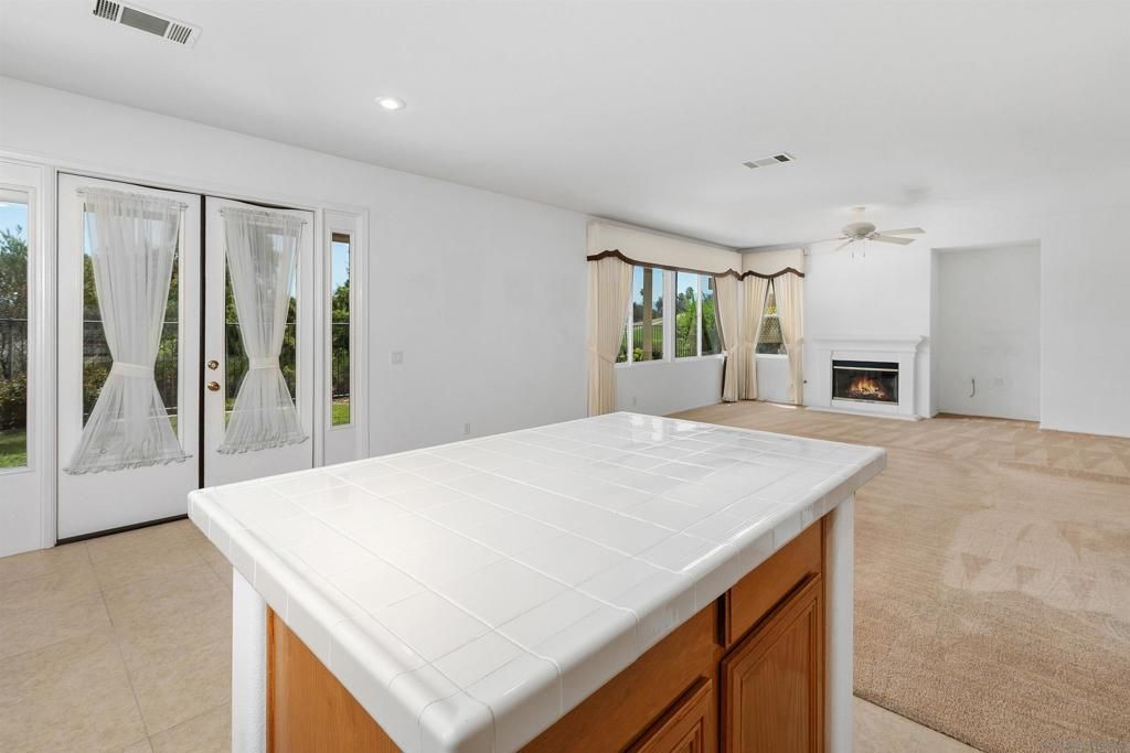 Image 19 of property listing at 31305 Gleneagles, Temecula, CA 92591