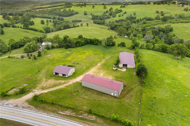 379 & 978 E Hwy 14, Lead Hill, AR 72644