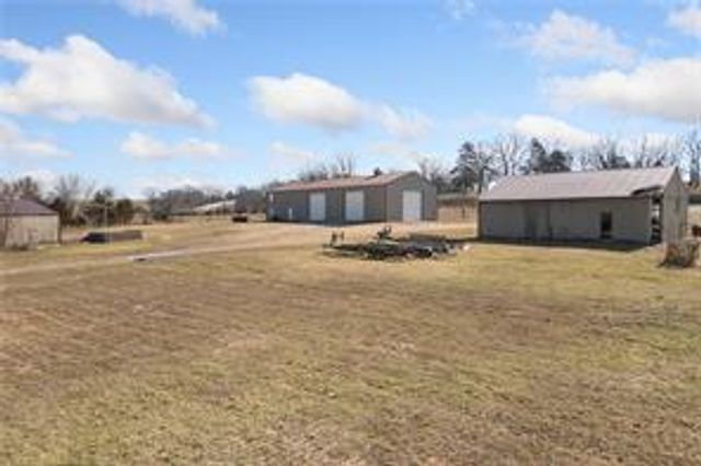 379 & 978 E Hwy 14, Lead Hill, AR 72644