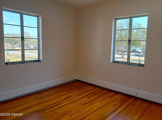 500 S Beach St Apt B3, Daytona Beach, FL 32114